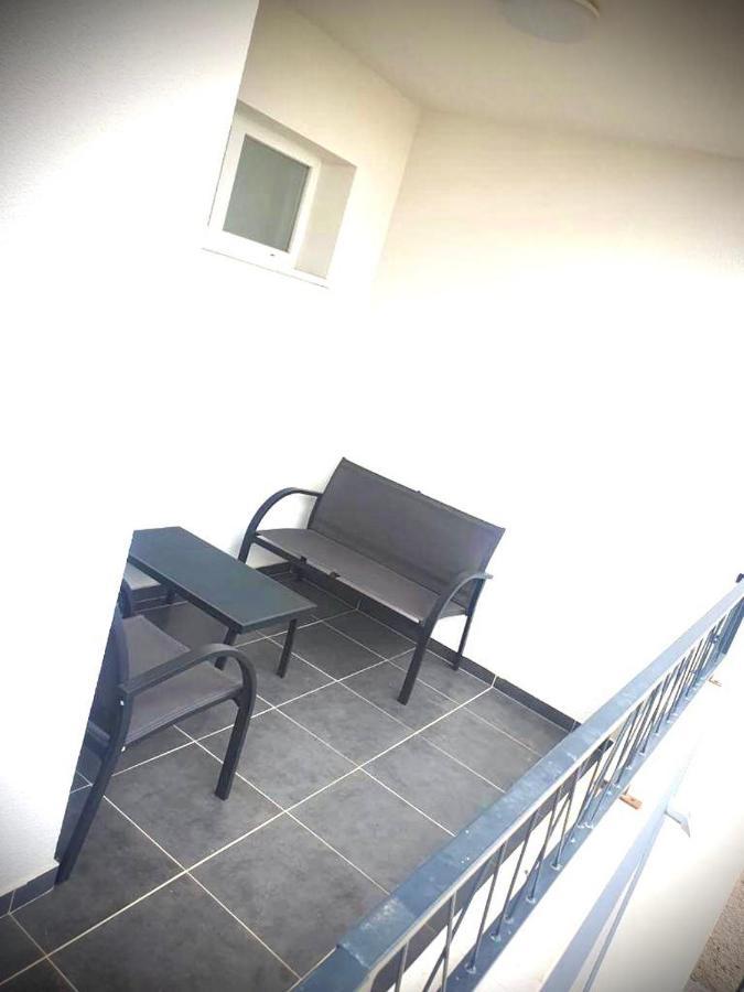 Apartment Bella Новалья Экстерьер фото