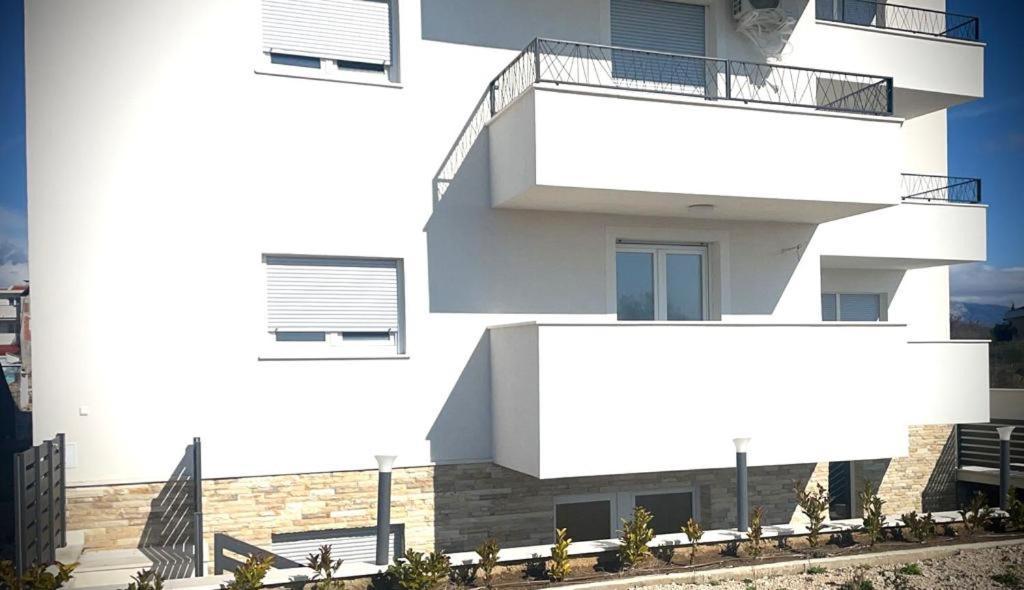 Apartment Bella Новалья Экстерьер фото
